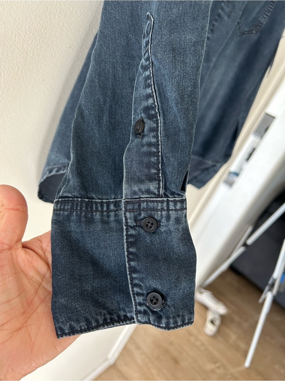 Cloth &Stone Anthropologie Washed Indigo Denim Shirt — Blue - Picture 4 of 14